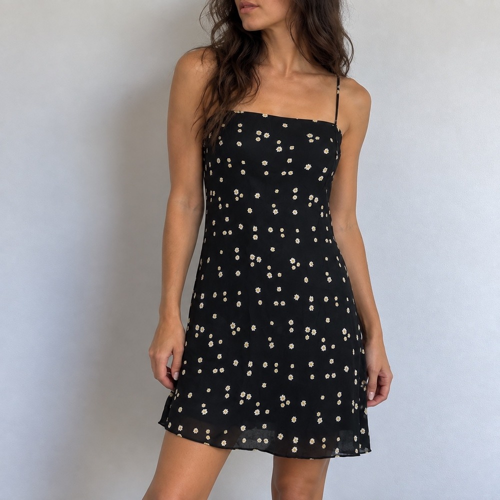 Bec + Bridge Black Daisy Floral Mini Dress Size 4 90s Romantic Indie